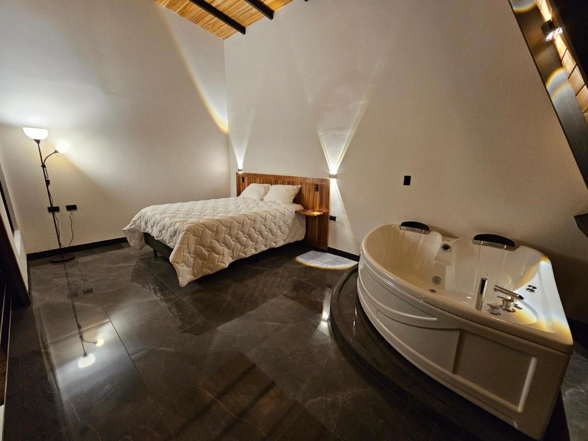 Wind Houses, Casas De Viento Monteverde Εξωτερικό φωτογραφία